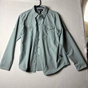 Patagonia Women’s Snap Front Hiking Shirt Size Medium Blue Long Sleeve Shirt